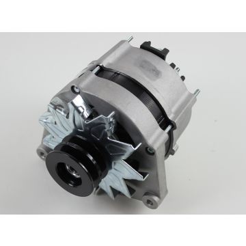DYNAMO  4 SYL .MOTOR  80AMP.  BYTTESYSTEM