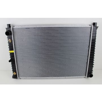 RADIATOR AUTOMAT VOLVO 940  (590 X 420 MM)