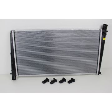 RADIATOR VOLVO S-V40 -04 MANUELL. 2.0 TURBO