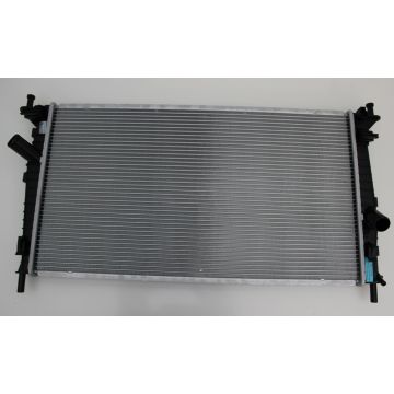 RADIATOR VOLVO C3,V50  365MM X 670 MM X 18MM