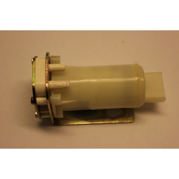 SPYLERPUMPE VOLVO 140.160.240.  1304783