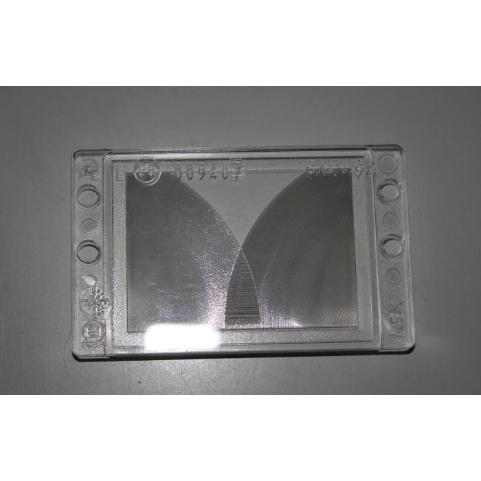 SKILTLYSGLASS 850 STV 9152437