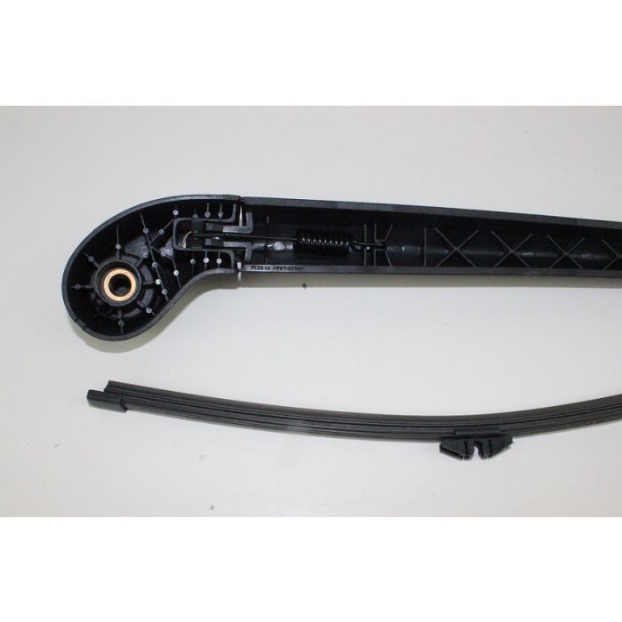 Pusserarm med blad bakluke V70III og XC70III 2008-2016