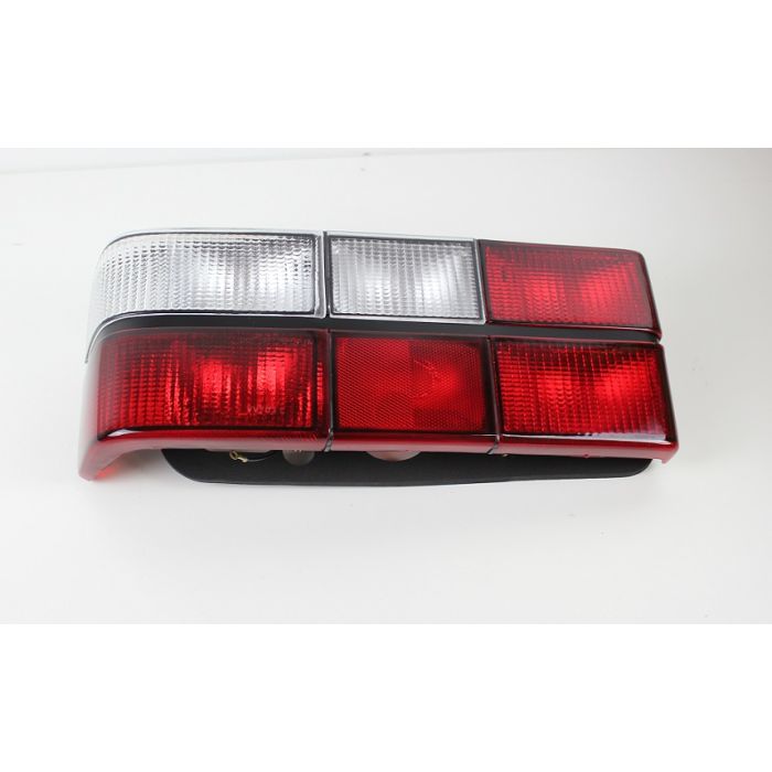BAKLAMPE 244 M/HVIT BLINK  venstre side