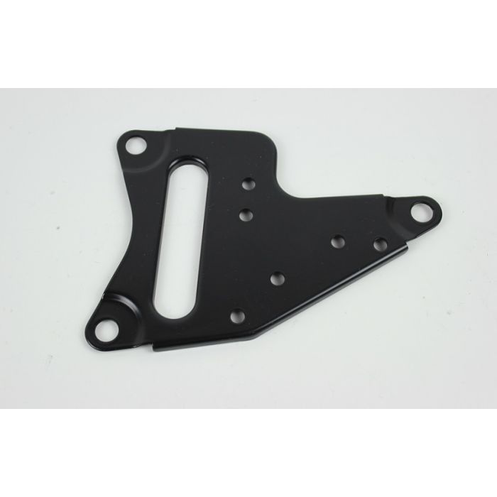 Brakket festeplate til bensinpumpe/filter under bil 700/900