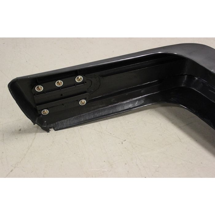 STØTFANGER PLAST FORAN TIL VOLVO 240-81-93  1246585