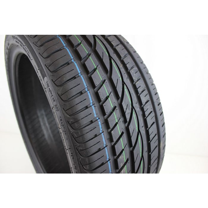 Dekk sommer 225/40R18" Powertrac   pris stk
