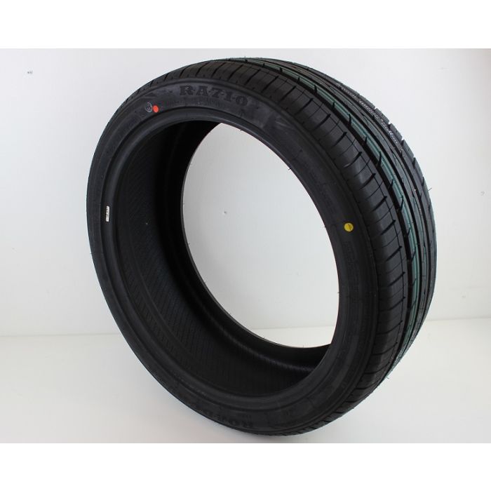 Dekk sommer 225/40R18" Roadcruza  XL  92W  pris stk