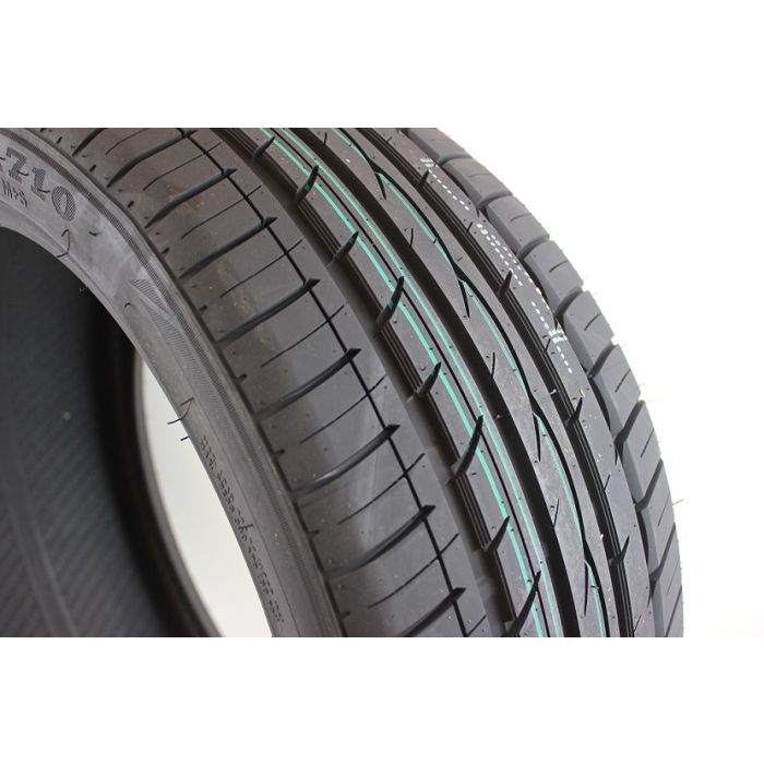 Dekk sommer 225/40R18" Roadcruza  XL  92W  pris stk
