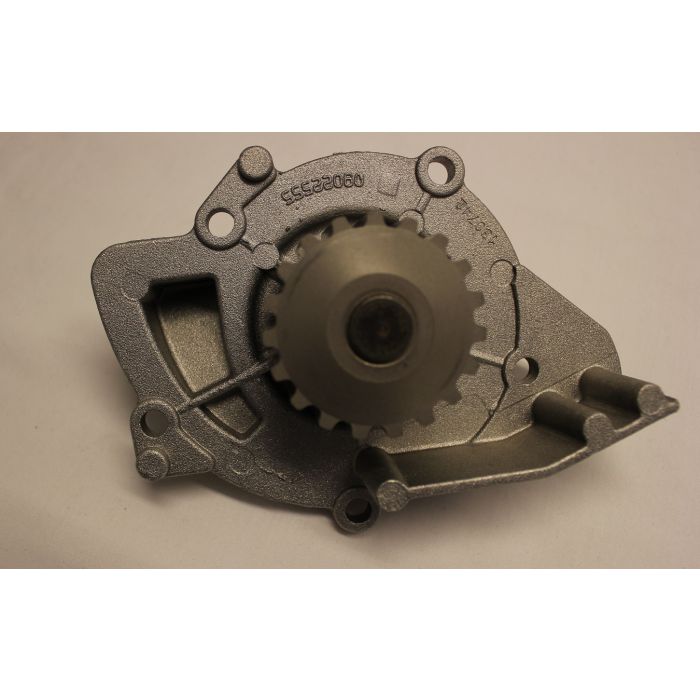VANNPUMPE VOLVO S80. V70 08- M.M D4204T 8653806