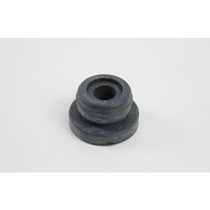 Gummiforing mellom beholder og masterpumpe 2 krets
