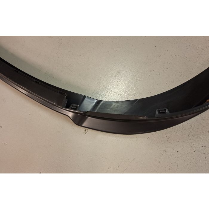 FRONTSPOILER / LEPPE STYLING V70N 05-07 (etter facelift)