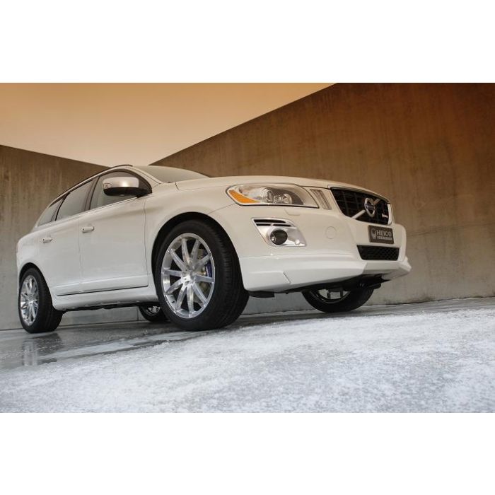 STYLINGKIT / BODYKIT XC60  Frontleppe,bakskjørt og eksos